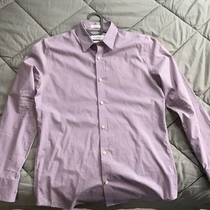 Men's Slim Fit Non Iron Performance Herringbone Point Collar Dress Shirt. Purple